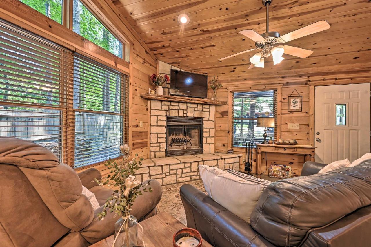 Broken Bow Azalea House - Forest Gem With Hot Tub! Exterior foto
